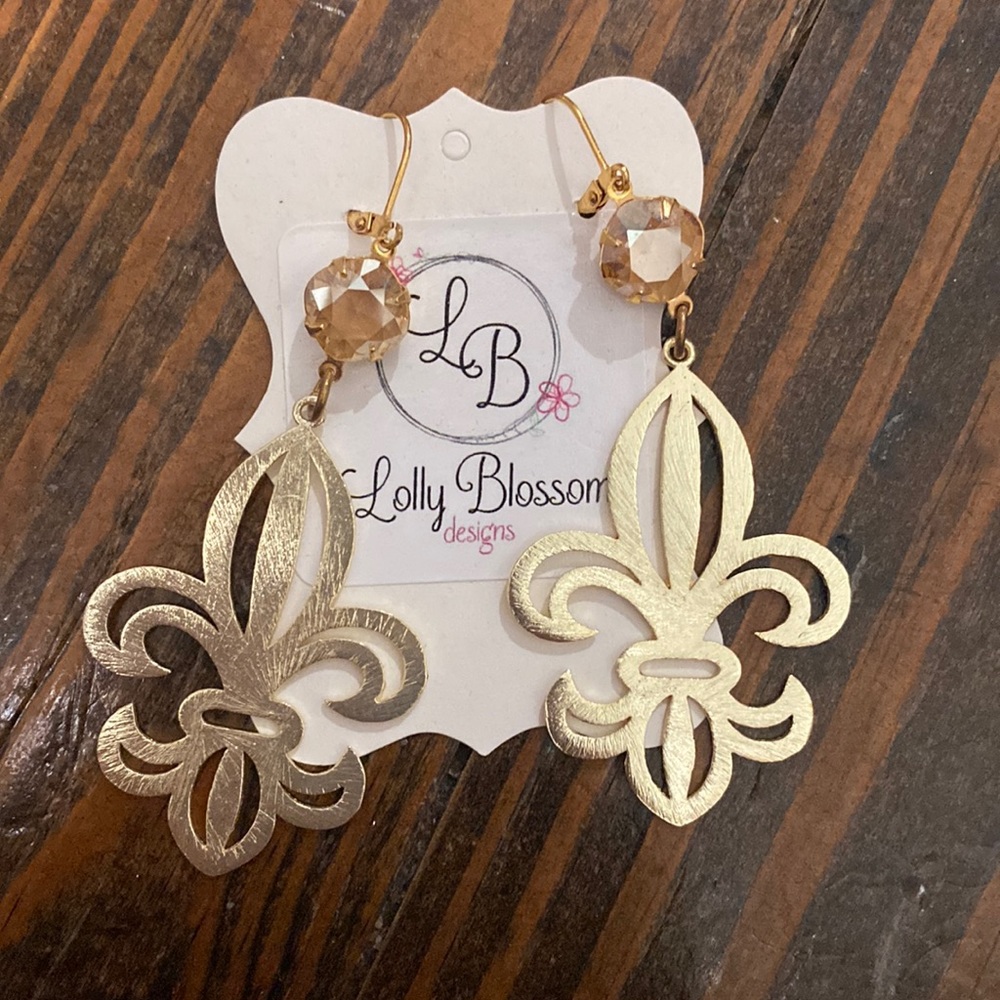 Molly Blossom Designs Fleur de Lis earrings